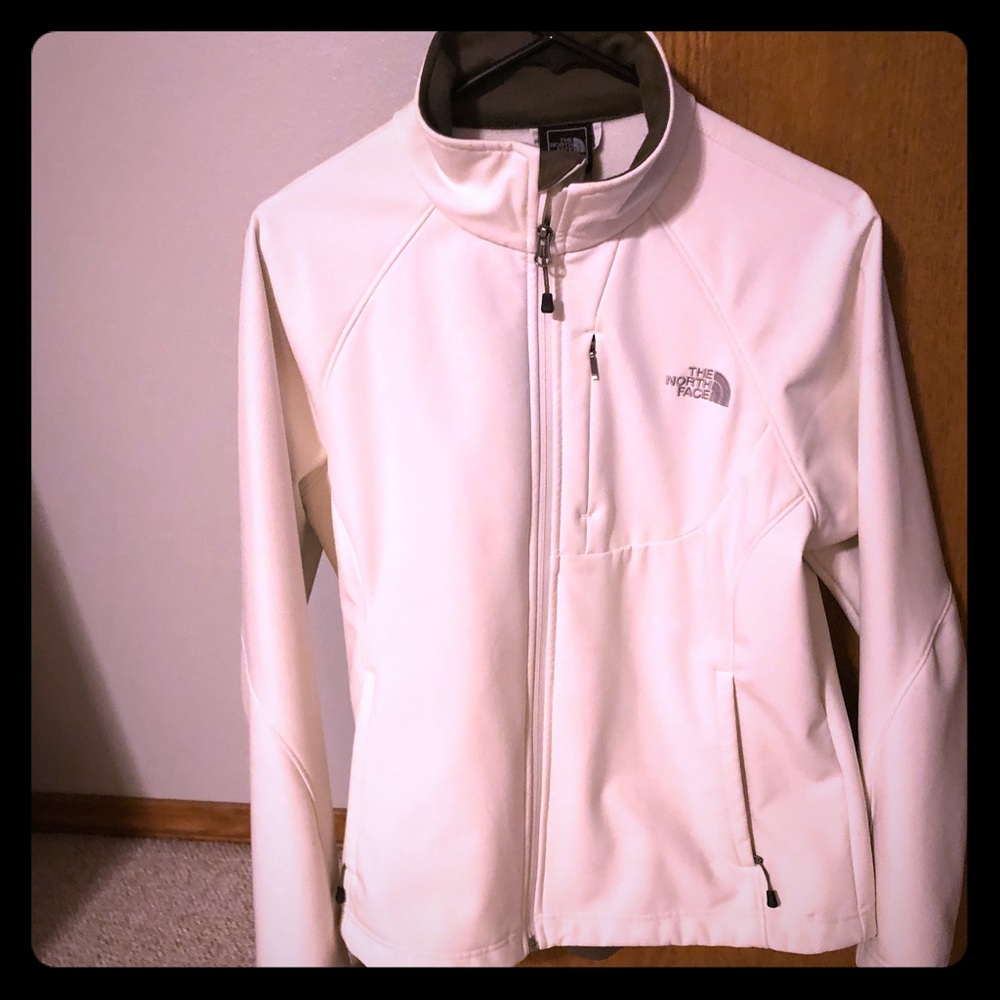 Columbia women’s large soft shell winter white L